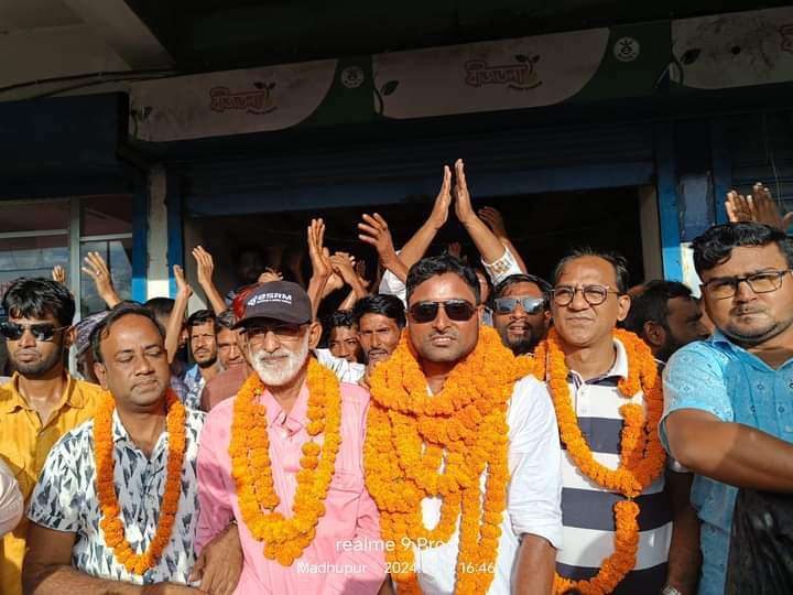 মধুপুরে কেন্দ্রীয় ছাত্রদলের সহ-সভাপতি নাজমুল হককে সংবর্ধনা