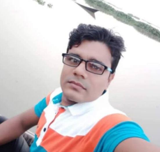 চাঁপাইনবাবগঞ্জে শিক্ষক রিপন প্রেমলীলায় মত্ত 