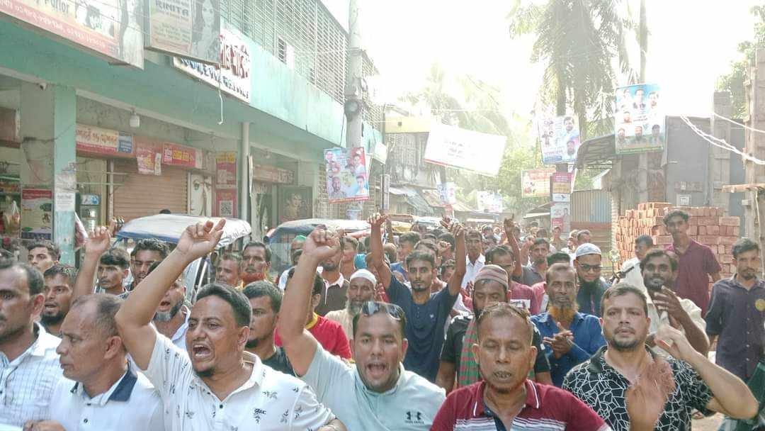 রূপগঞ্জের সন্ত্রাস চাঁদাবাজি মাদকের বিরুদ্ধে যুবদলের সমাবেশ