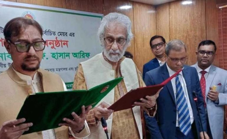 চট্টগ্রাম সিটি করপোরেশনের মেয়র হিসেবে শপথ নিলেন ডা.শাহাদাত
